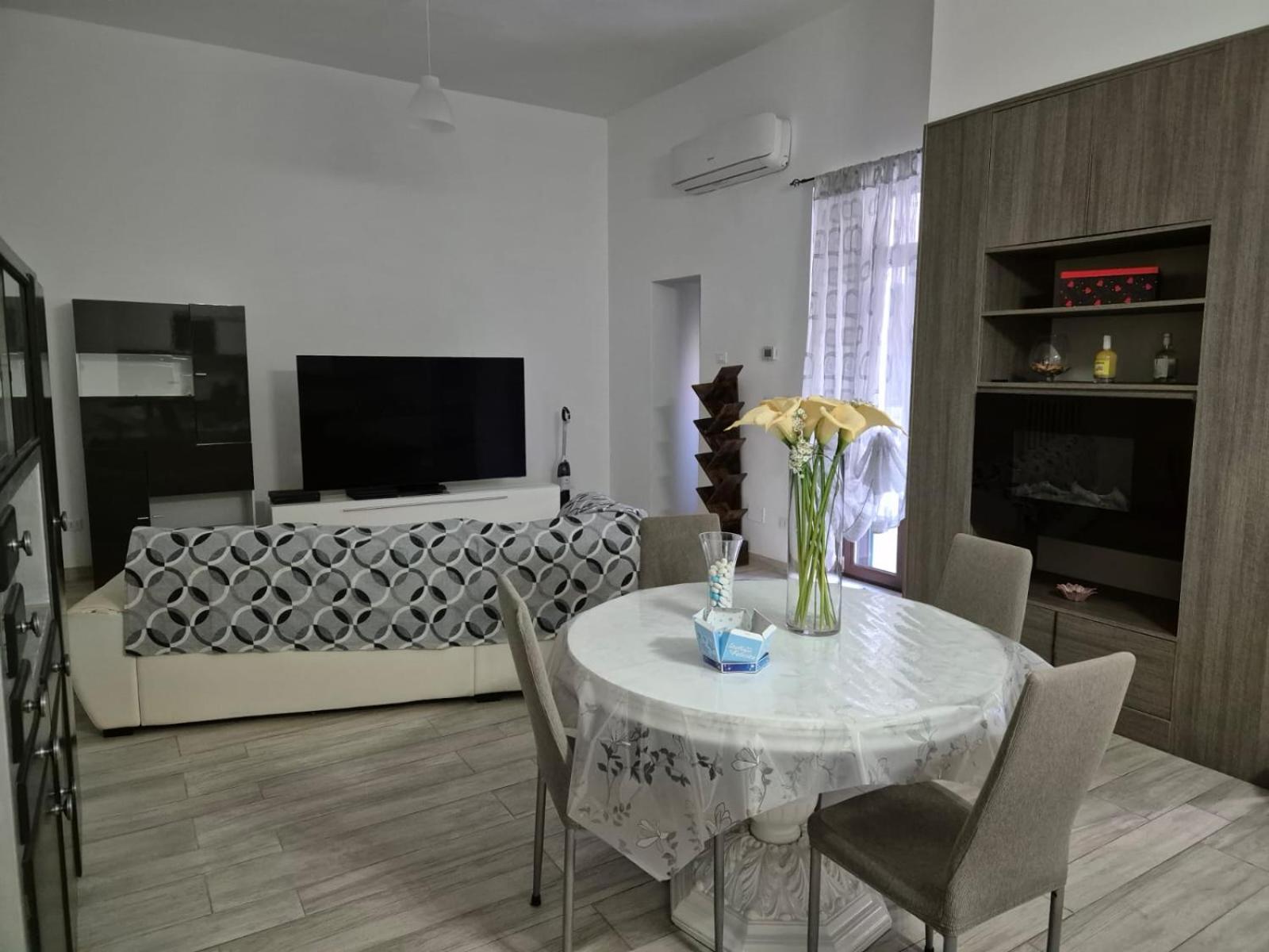 Residenza La Torre Apartment Foggia Exterior photo